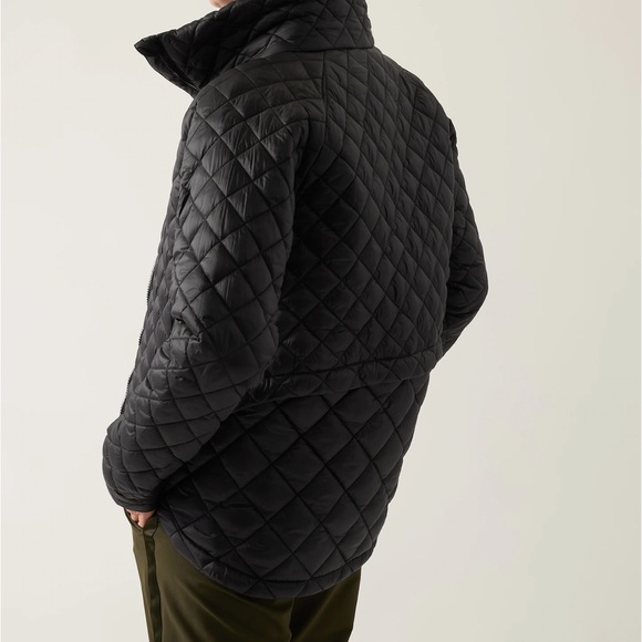NWT Athleta Whisper Featherless Puffer Jacket Black Sizes Small and Medium - Picture 3 of 7